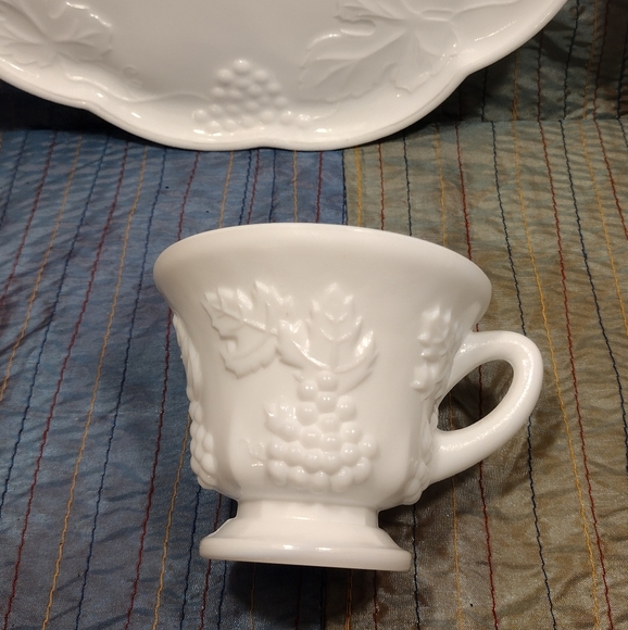 2 Vintage, White Glass Snack or Luncheon sets - Picture 3 of 5